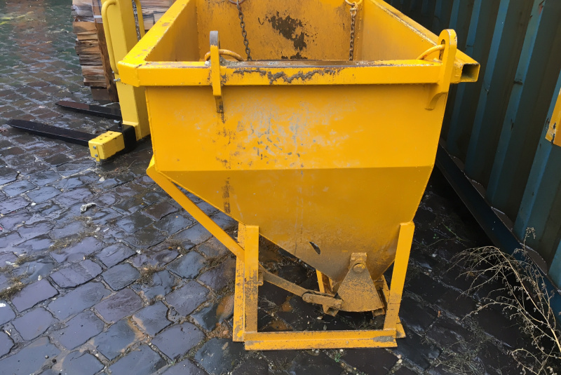 SQUARE BUCKET 750L  SQUARE BUCKET 750L