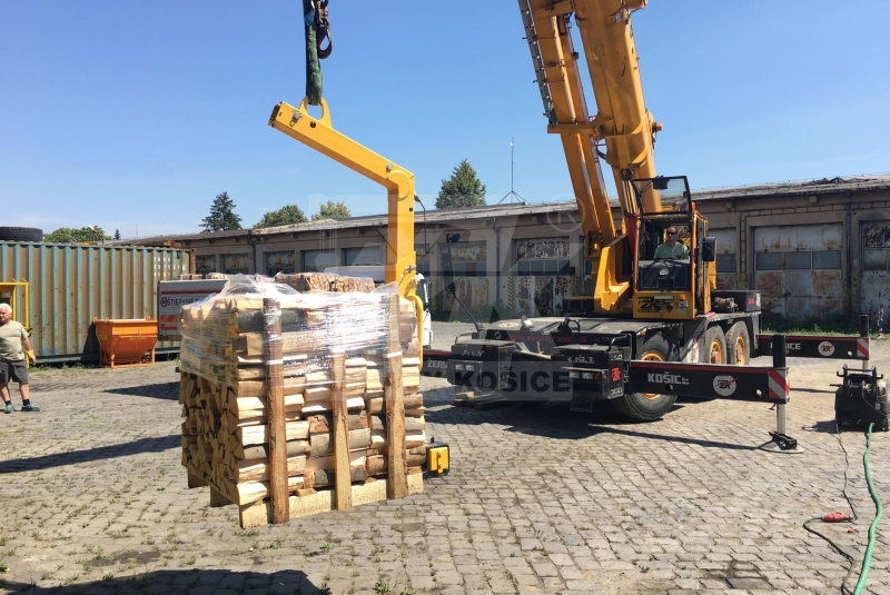 PALLET FORKS 2T  PALLET FORKS 2T