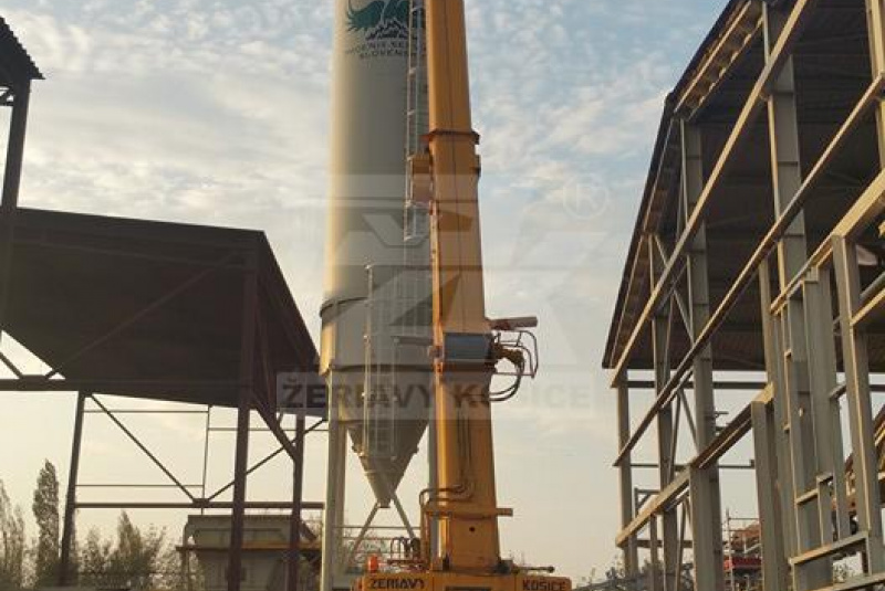 BY CRANE OPERATORS  BY CRANE OPERATORS