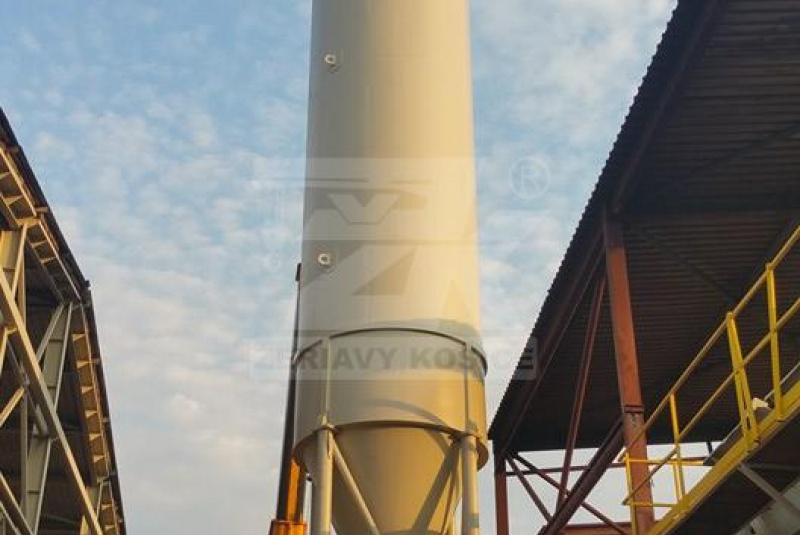 BY CRANE OPERATORS  BY CRANE OPERATORS