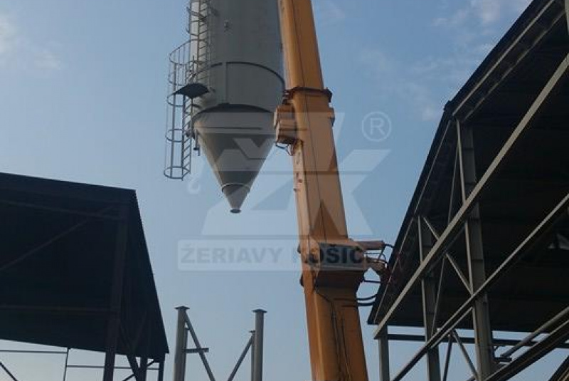 BY CRANE OPERATORS  BY CRANE OPERATORS