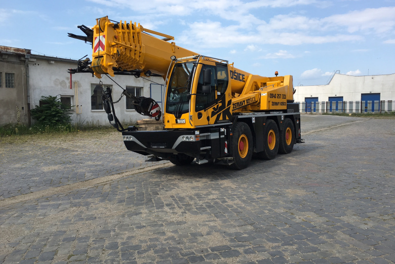 Autožeriavy / LIEBHERR LTC 1050 3.1 - foto  Autožeriavy / LIEBHERR LTC 1050 3.1 - foto