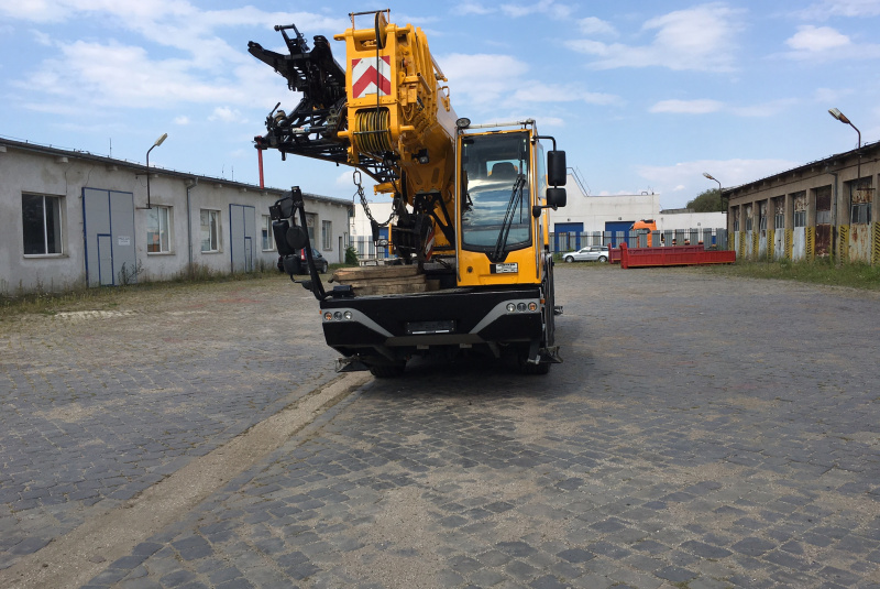 Autožeriavy / LIEBHERR LTC 1050 3.1 - foto  Autožeriavy / LIEBHERR LTC 1050 3.1 - foto
