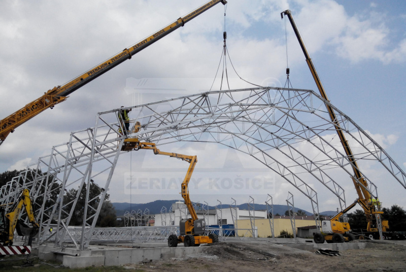 BY CRANE OPERATORS  BY CRANE OPERATORS