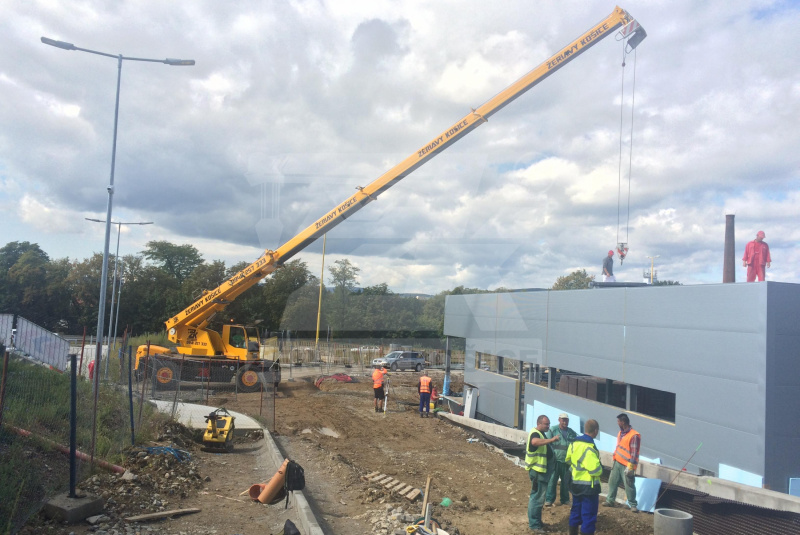 BY CRANE OPERATORS  BY CRANE OPERATORS