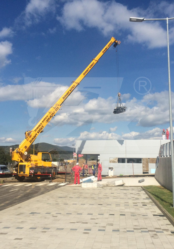 OD ŽERIAVNÍKŮ OD ŽERIAVNÍKŮ