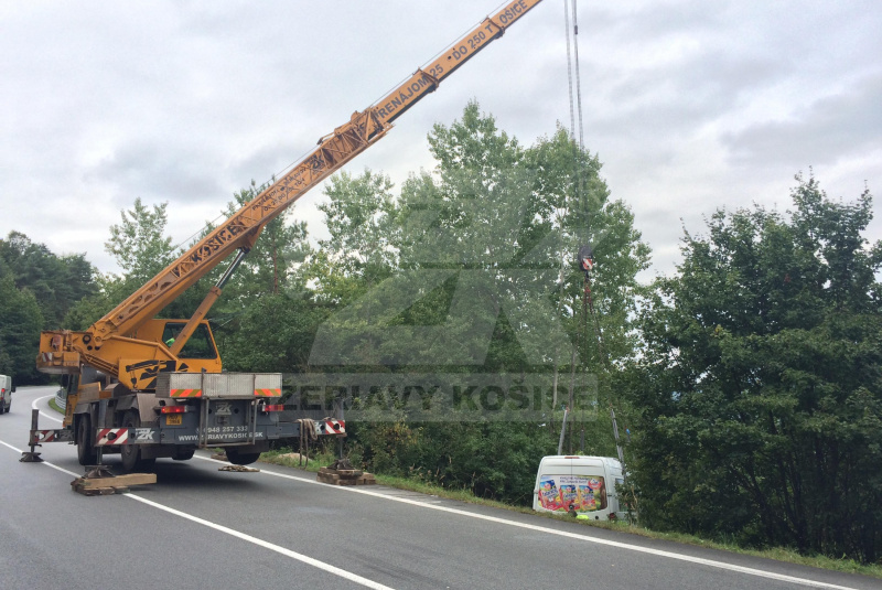 DOPRAVNÁ NEHODA KORO  DOPRAVNÁ NEHODA KORO