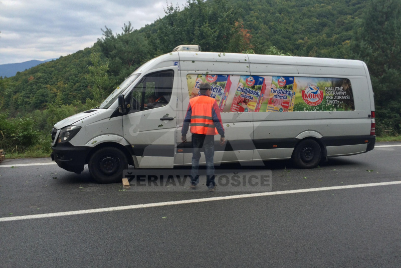 DOPRAVNÁ NEHODA KORO  DOPRAVNÁ NEHODA KORO