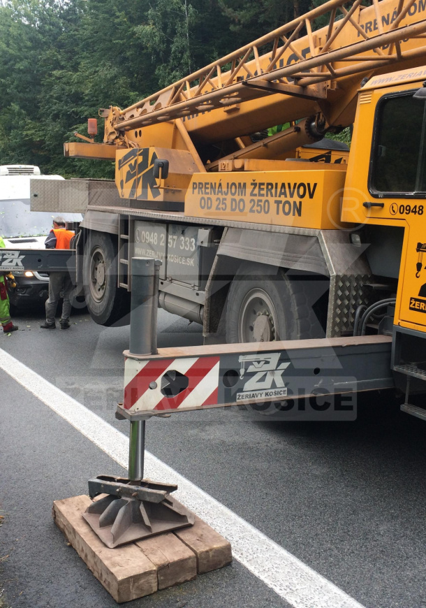 DOPRAVNÁ NEHODA KORO DOPRAVNÁ NEHODA KORO