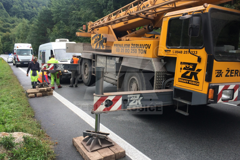 DOPRAVNÁ NEHODA KORO  DOPRAVNÁ NEHODA KORO