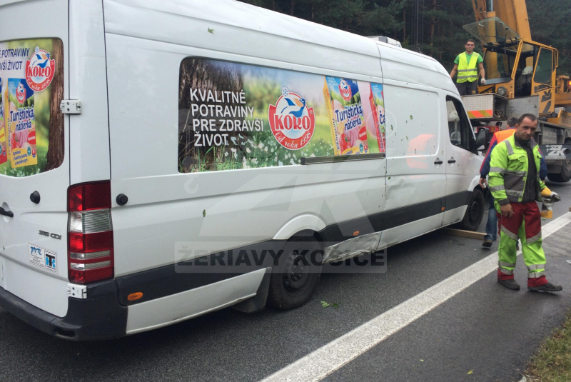 DOPRAVNÁ NEHODA KORO  DOPRAVNÁ NEHODA KORO