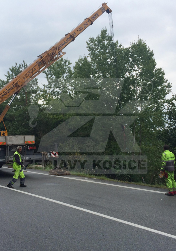 DOPRAVNÁ NEHODA KORO DOPRAVNÁ NEHODA KORO