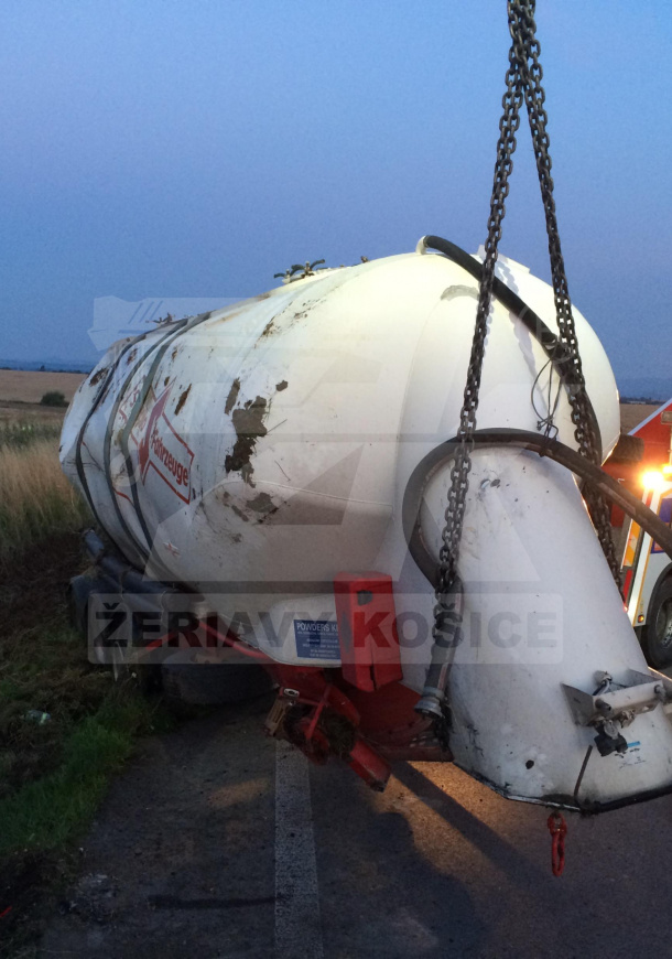 DOPRAVNÁ NEHODA SCANIA DOPRAVNÁ NEHODA SCANIA