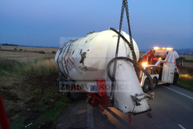TRAFFIC ACCIDENT SCANIA
