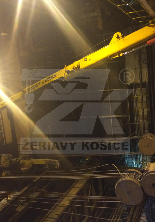 USS KOŠICE PORUCHA ŽERIAVOVEJ DRÁHY (NAOZAJ NA TESNO)  USS KOŠICE PORUCHA ŽERIAVOVEJ DRÁHY (NAOZAJ NA TESNO)