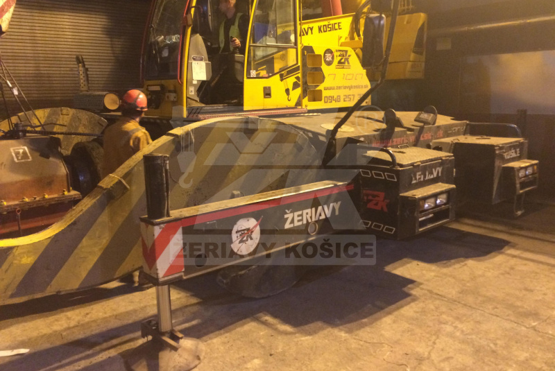 USS KOŠICE CRANE LINE MALFUNCTION (A REALLY LIMITED SPACE)  USS KOŠICE CRANE LINE MALFUNCTION (A REALLY LIMITED SPACE)