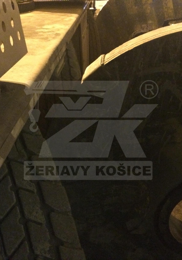 USS KOŠICE PORUCHA ŽERIAVOVEJ DRÁHY (NAOZAJ NA TESNO)  USS KOŠICE PORUCHA ŽERIAVOVEJ DRÁHY (NAOZAJ NA TESNO)