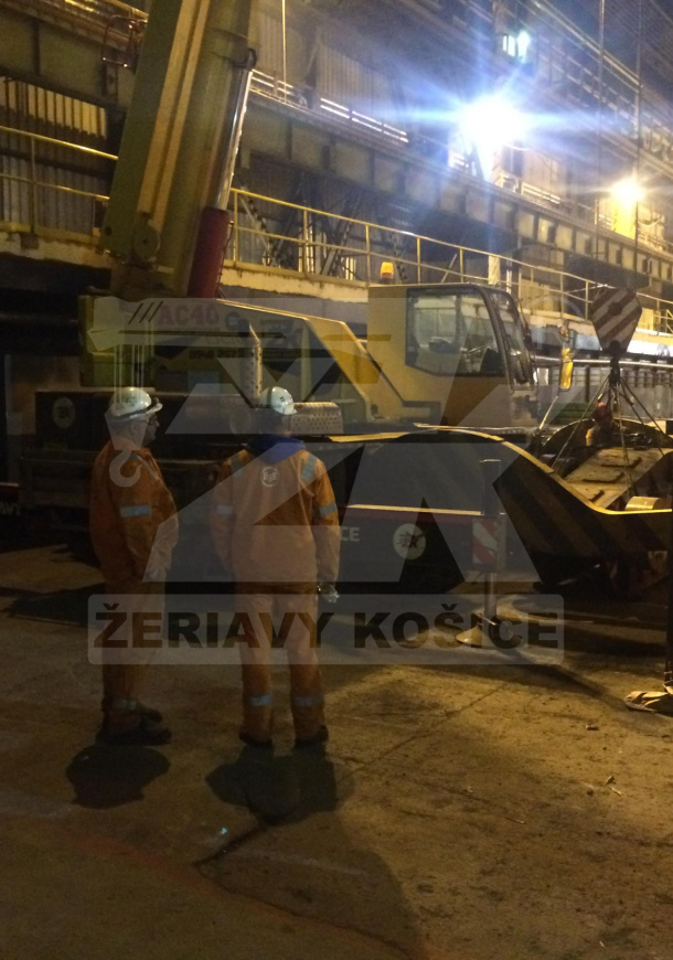 USS KOŠICE PORUCHA ŽERIAVOVEJ DRÁHY (NAOZAJ NA TESNO)  USS KOŠICE PORUCHA ŽERIAVOVEJ DRÁHY (NAOZAJ NA TESNO)