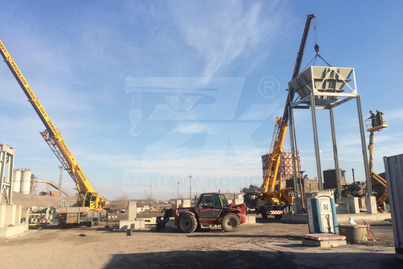 USS- PHOENIX  USS- PHOENIX